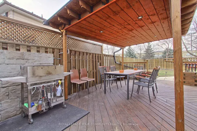 Additional image 44 of 41 Mandarin Cres