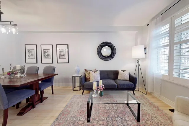 Additional image 7 of 99 Crossovers St