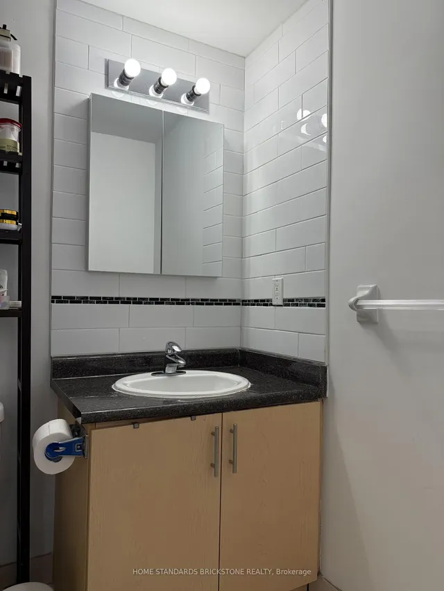 Additional image 15 of 15 Maplewood Ave Unit 1111