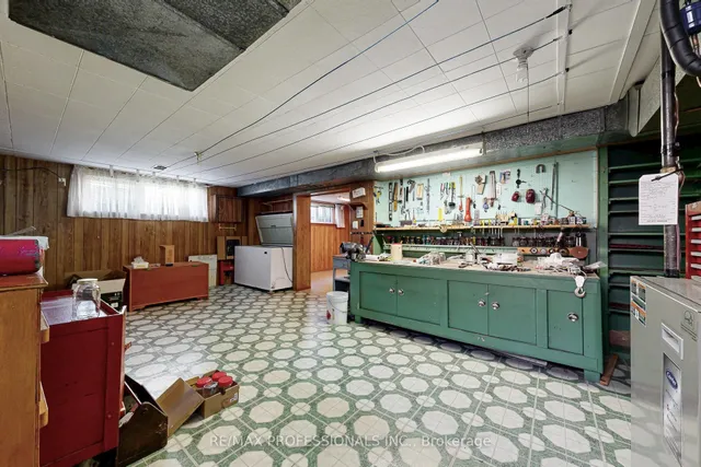 Additional image 39 of 26 Crane Ave