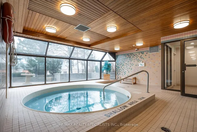 Additional image 45 of 4235 Sherwoodtowne Blvd Unit 406