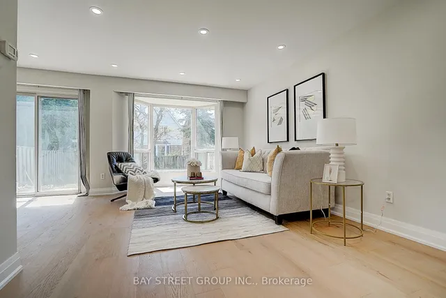 Additional image 8 of 35 Belinda Sq