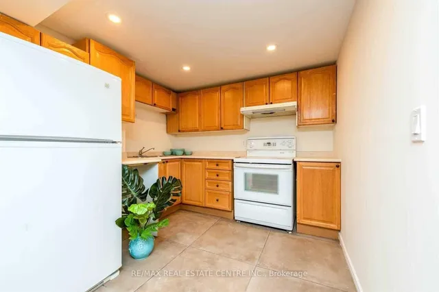 Additional image 38 of 10 Stalbridge Ave