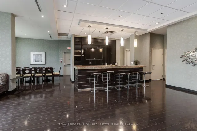 Additional image 29 of 215 Queen St Unit 602