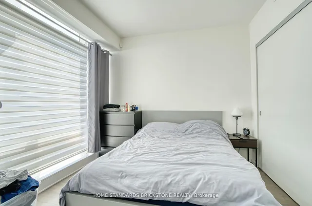 Additional image 14 of 1 Bloor St Unit 1306