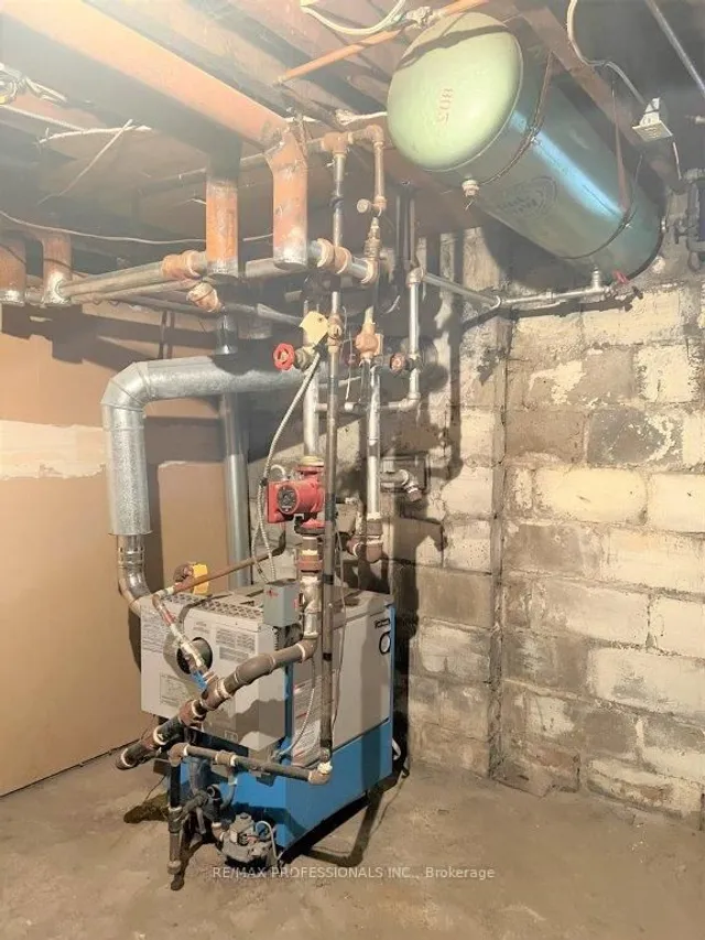 Additional image 20 of 1131 & 1131A Avenue Rd