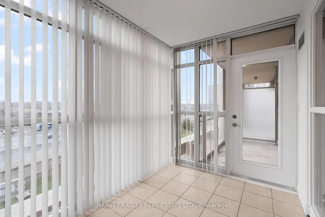 Additional image 19 of 3 Marine Parade Dr Unit 507