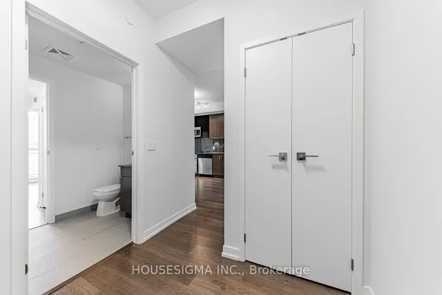 Additional image 21 of 89 Dunfield Ave Unit 2701