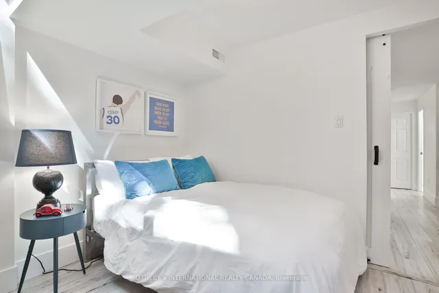 Additional image 29 of 142 Pears Ave Unit A9