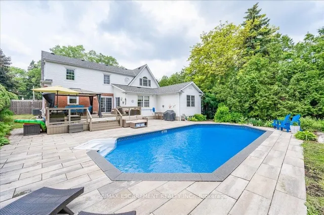 Additional image 38 of 693 King Rd