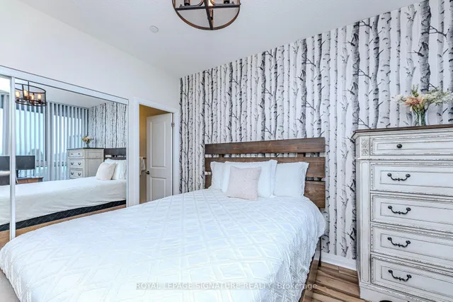 Additional image 3 of 55 Eglinton Ave Unit 408