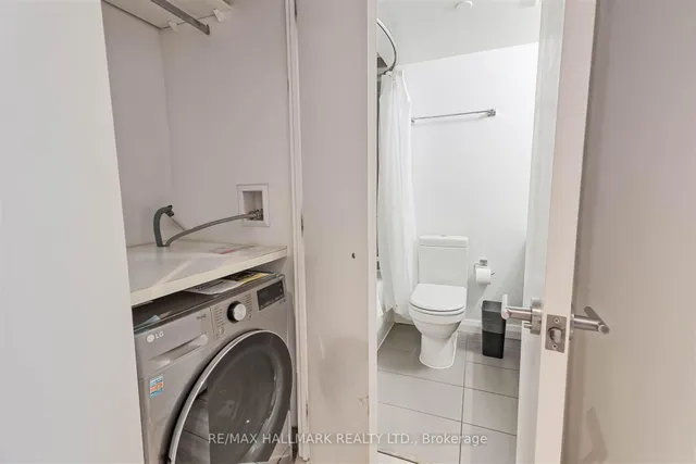 Additional image 14 of 155 Yorkville Ave Unit 1412