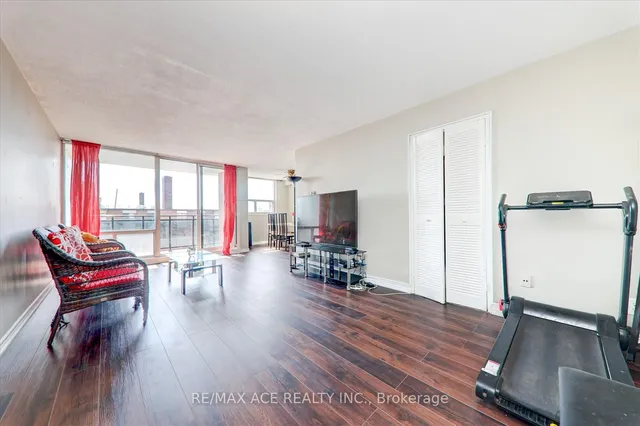 Additional image 11 of 20 Gilder Dr Unit 805