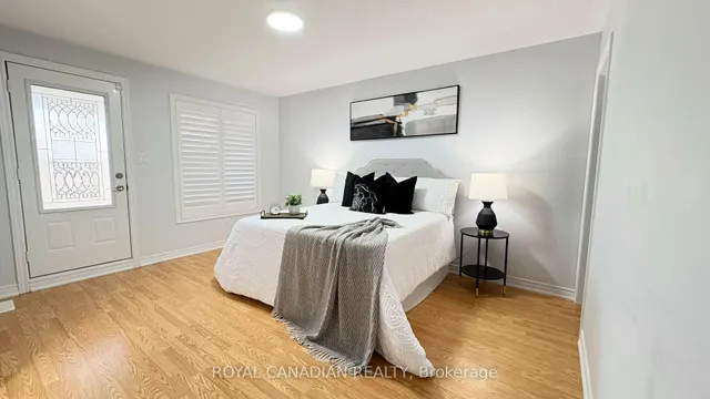 Additional image 26 of 8 Templar St