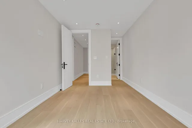 Additional image 33 of 116 Briar Hill Ave