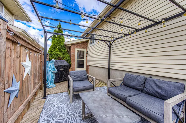 Additional image 23 of 139 Brierdale Dr