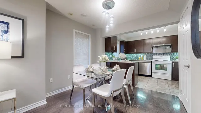 Additional image 8 of 20 Mendelssohn St Unit 7