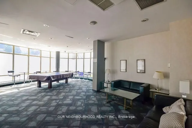 Additional image 27 of 93 The Queensway Ave Unit TH60