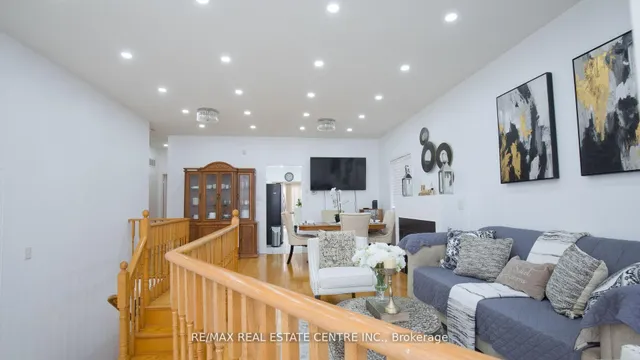 Additional image 12 of 32 Pappain Cres