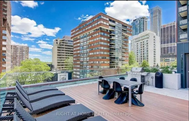 Additional image 2 of 32 Davenport Rd Unit ph02