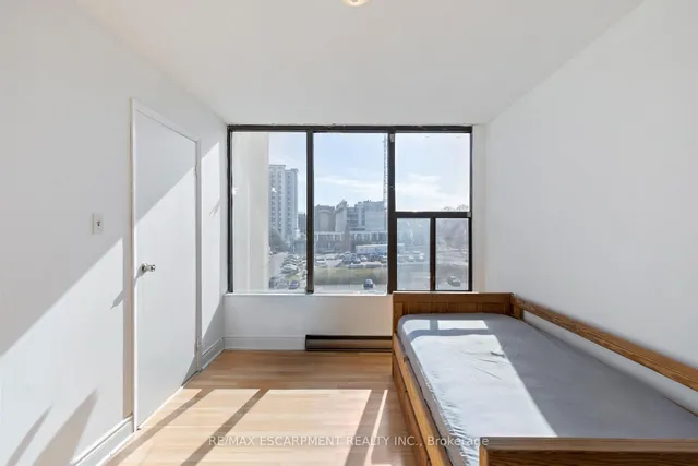 Additional image 7 of 75 QUEEN St Unit 603