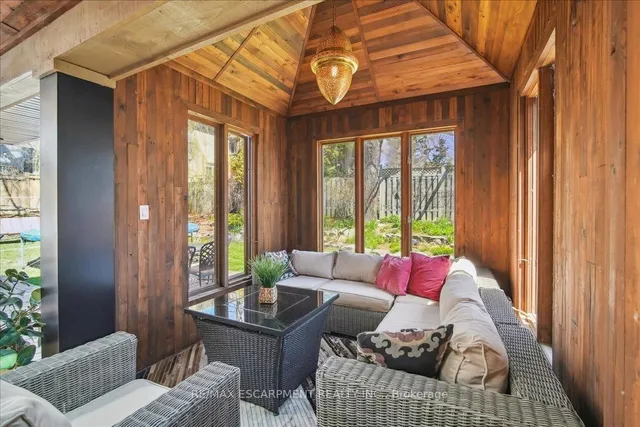 Additional image 38 of 1425 Plains Rd