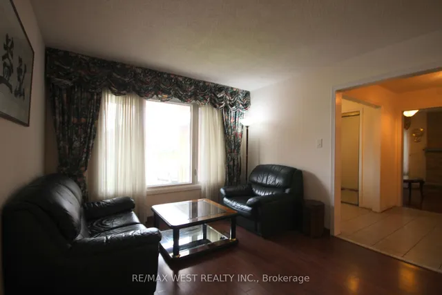 Additional image 8 of 73 Hullrick Dr