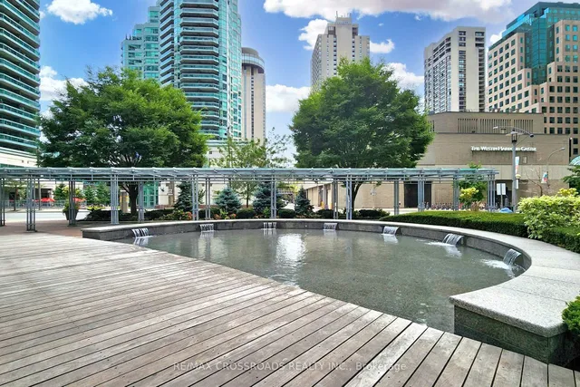 Additional image 25 of 33 Bay St Unit 813