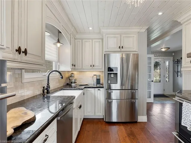 Additional image 19 of 173 Napoli Crt