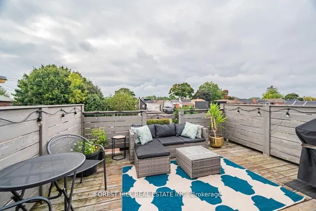 Additional image 25 of 84 Earlscourt Ave