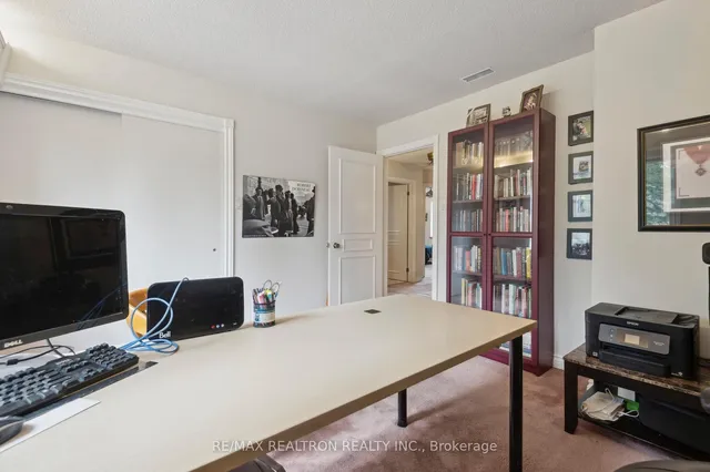 Additional image 32 of 6 Redland Cres