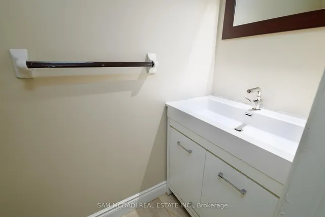 Additional image 35 of 2530 Nichols Dr