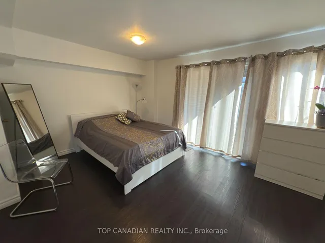 Additional image 26 of 55 English Ivyway Way Unit 62