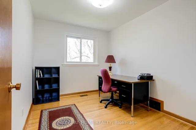 Additional image 29 of 22 Pylon Pl