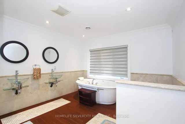 Additional image 22 of 4 Byng Ave