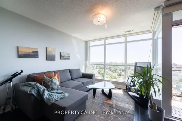 Additional image 11 of 1048 Broadview Ave Unit 1705