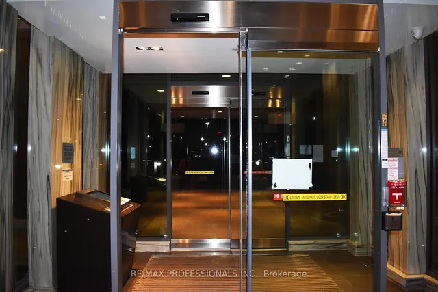 Additional image 41 of 205 Sherway Gardens Rd Unit 105