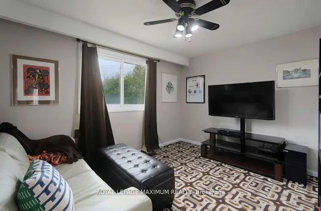 Additional image 17 of 11 Fairchild Ave