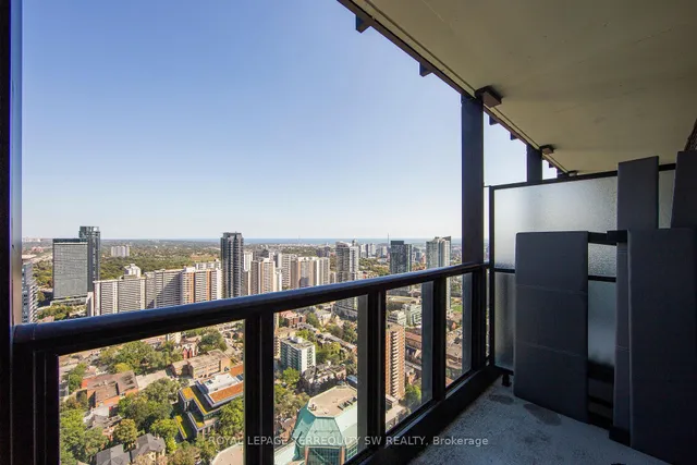 Additional image 23 of 101 Charles St Unit 4010