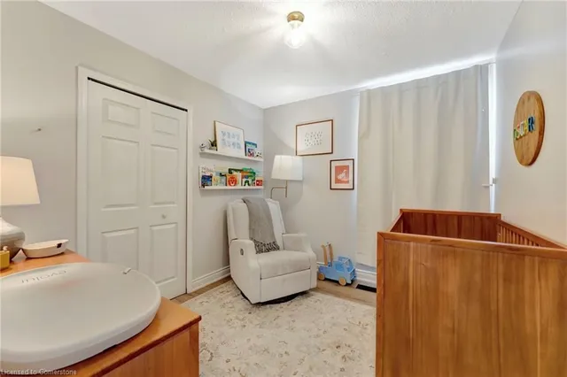 Additional image 23 of 15 Elsa Crt