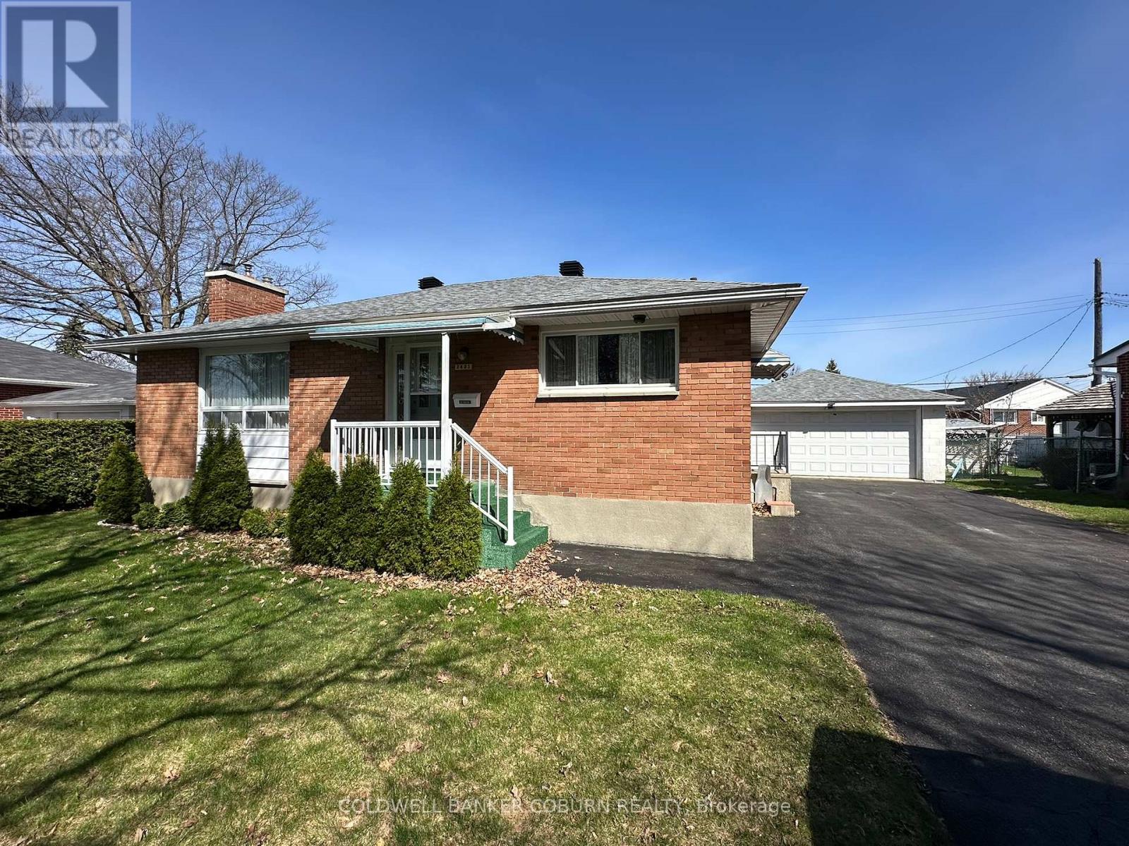 2401 DRURY LANE|Ottawa, Ontario K2C1G4