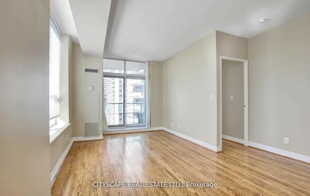 Additional image 20 of 70 Alexander St Unit 802