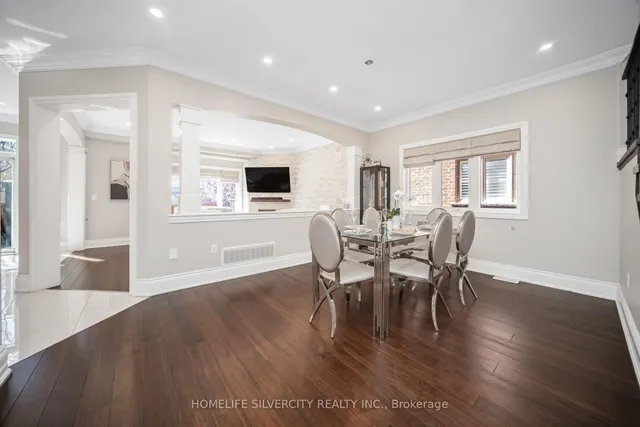 Additional image 7 of 3192 Sorrento Cres