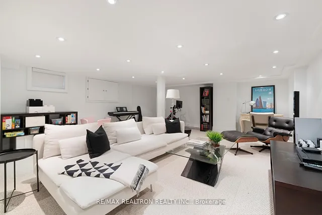 Additional image 37 of 181 Arlington Ave