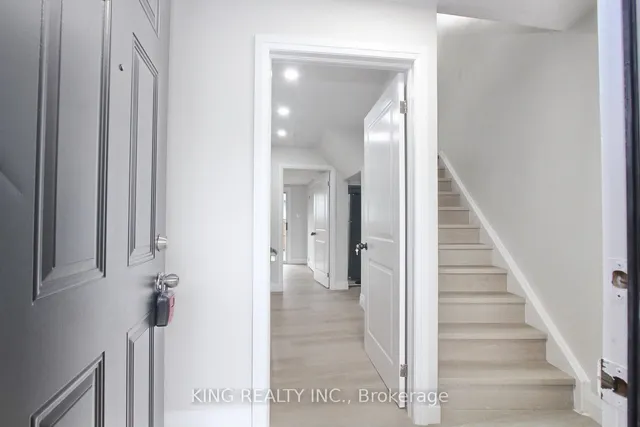 Additional image 39 of 62 Ashton Cres Unit 62