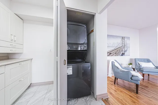 Additional image 6 of 2055 Upper Middle Rd Unit 706