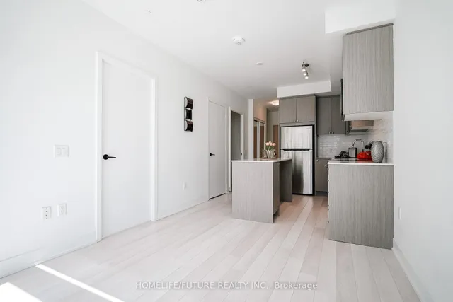 Additional image 8 of 60 George Butchart Dr Unit 718