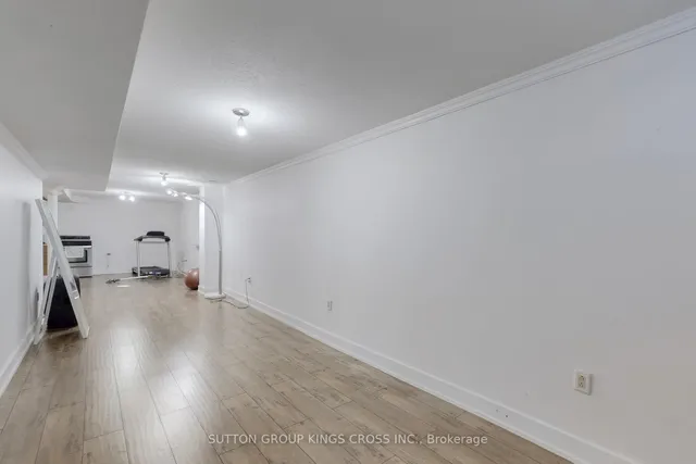 Additional image 29 of 118 Van Scott Dr