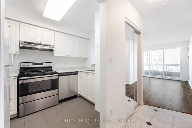 Additional image 15 of 8 Pemberton Ave Unit LPH09