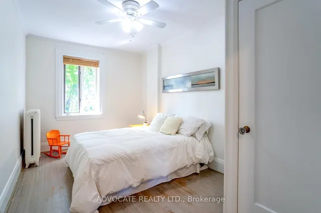 Additional image 32 of 49 Melrose Ave